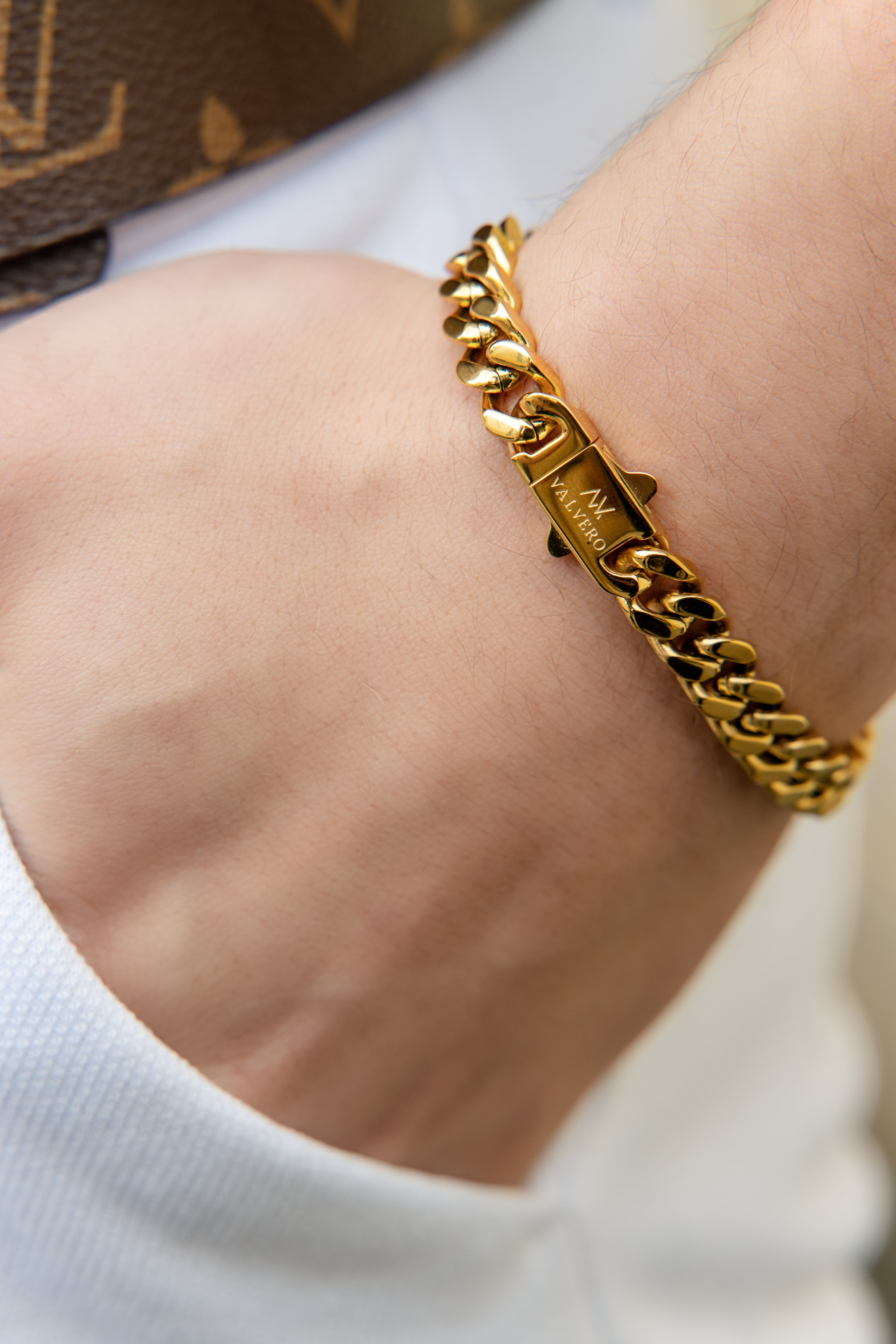 Timeless Set ~ Inferno Luxe Gold Black Watch & Vero Bracelet Luxe Gold