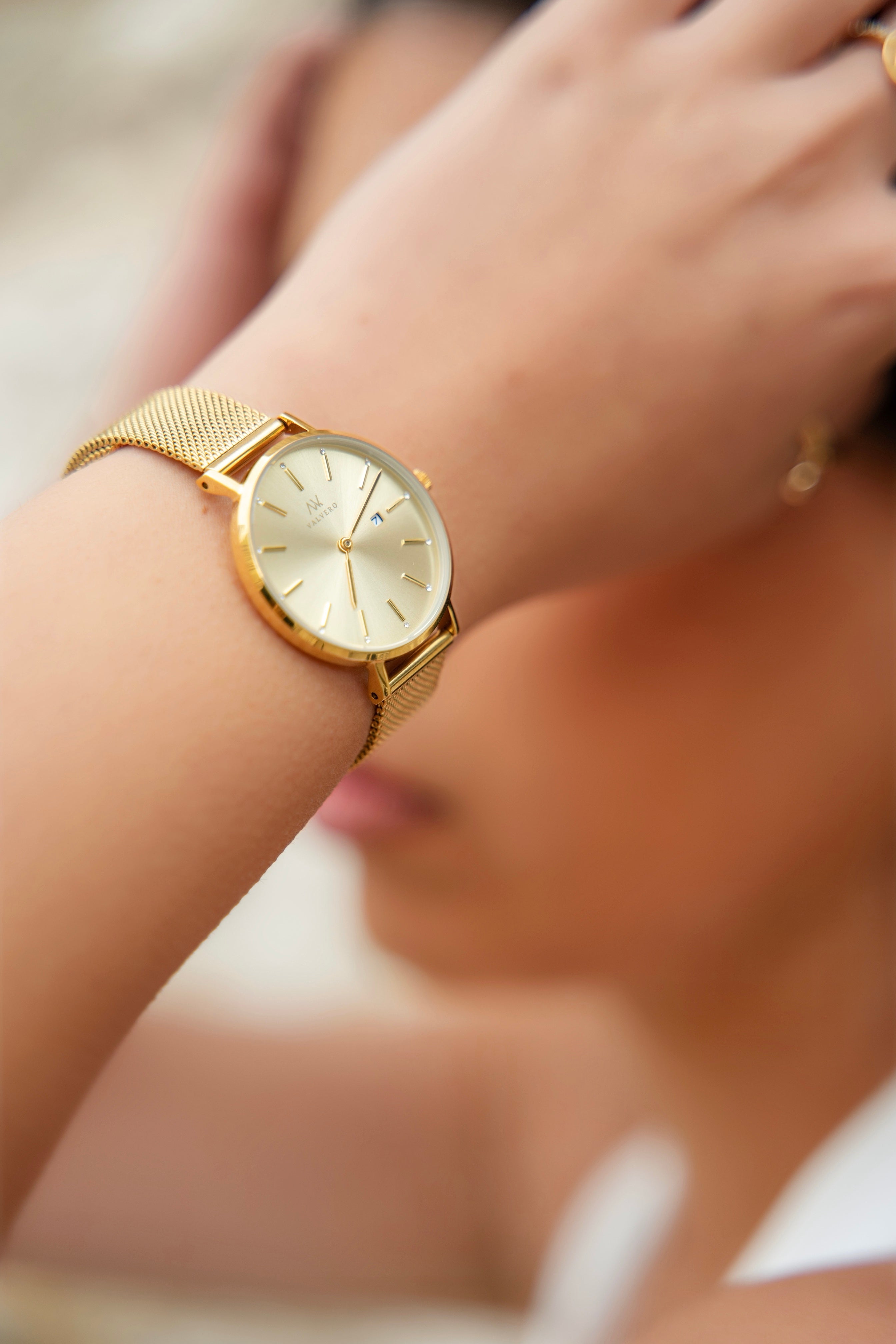 Signature Set ~ Amara Luxe Gold Petite Watch & Luxe Gold Velora Bangle